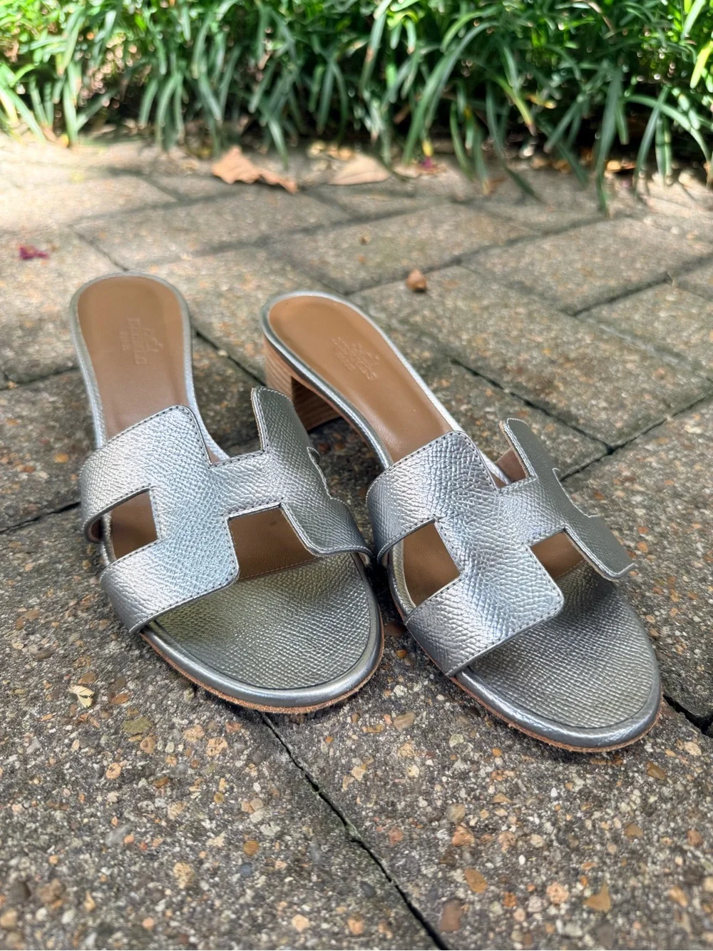 Hermes chic mule